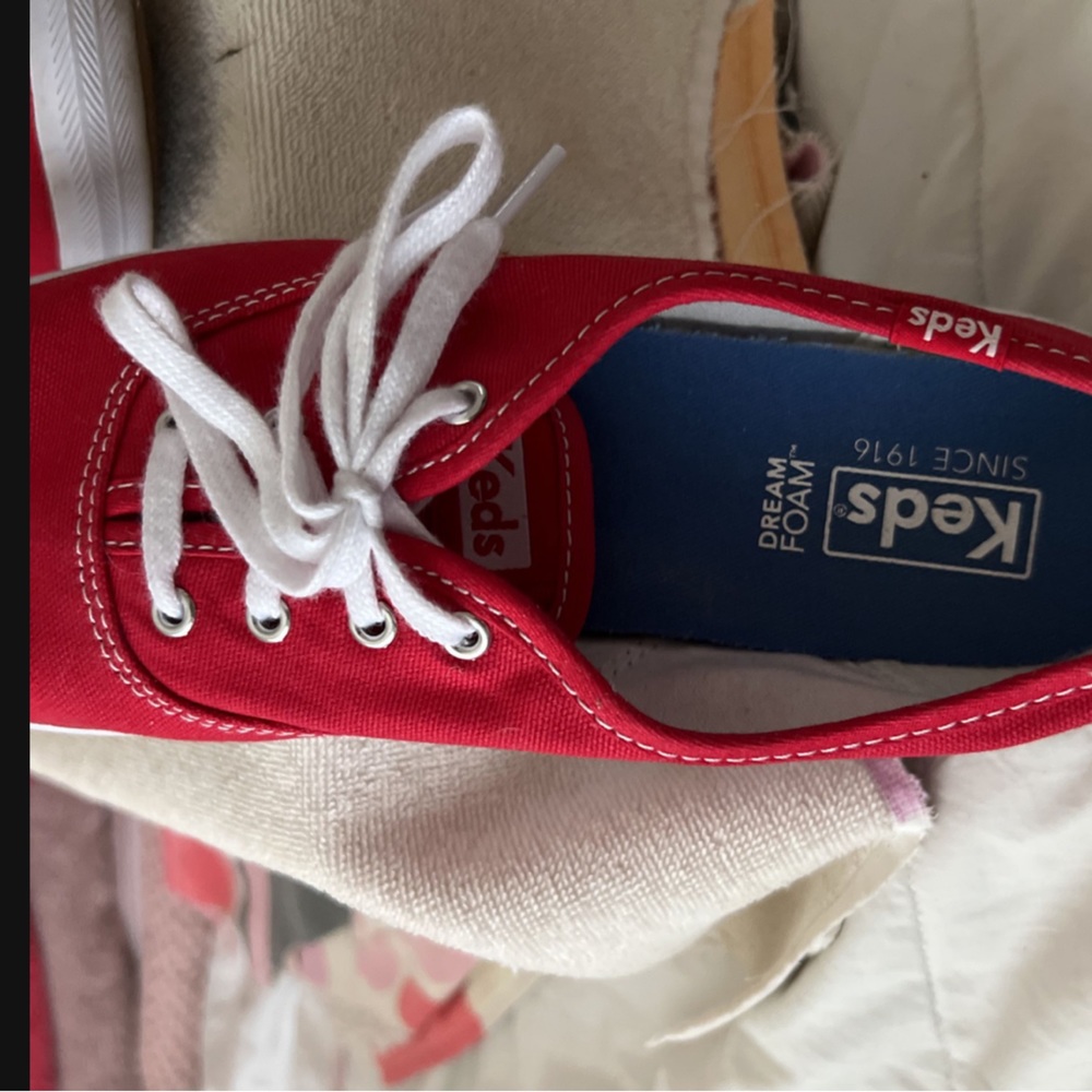 Keds shoes. Good condition. Size 7